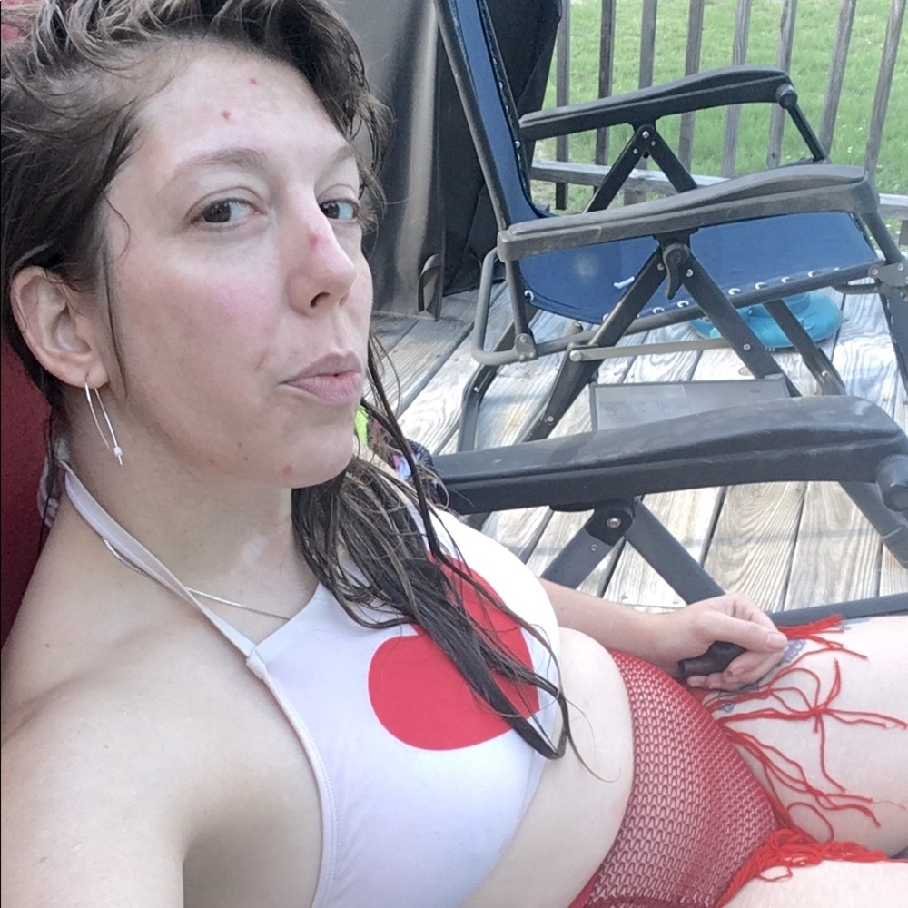 Meet your Posher, Mermega